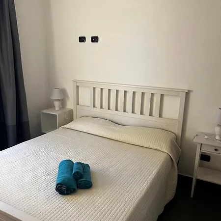 Beb Dell Arechi סלרנו