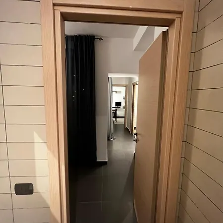 לינה וארוחת בוקר Beb Dell Arechi 3*